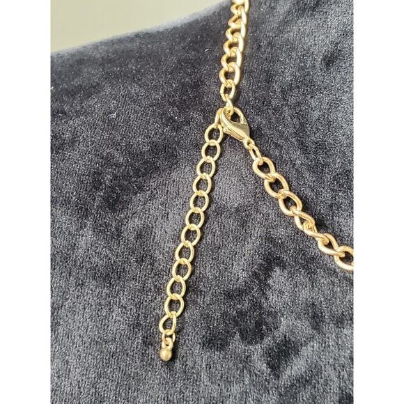 Crystal Art Deco Style Rhinestone Statement Stylish Goldtone Necklace - Picture 5 of 6